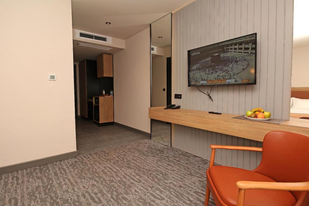 Inanlar City Hotel Yomra Екстериор снимка